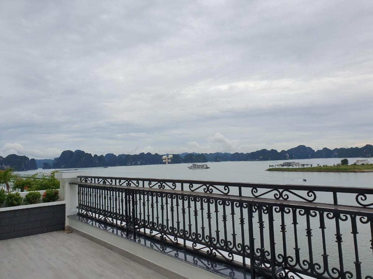 Ha Long Bay Tuan Chau Hotel Esterno foto