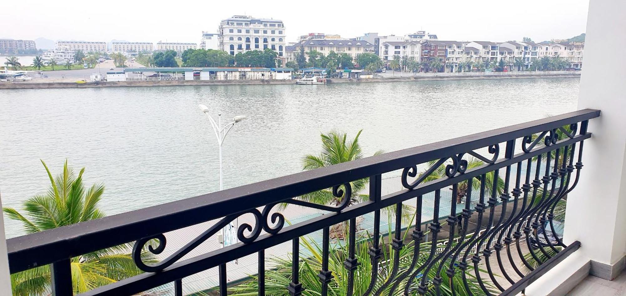 Ha Long Bay Tuan Chau Hotel Esterno foto